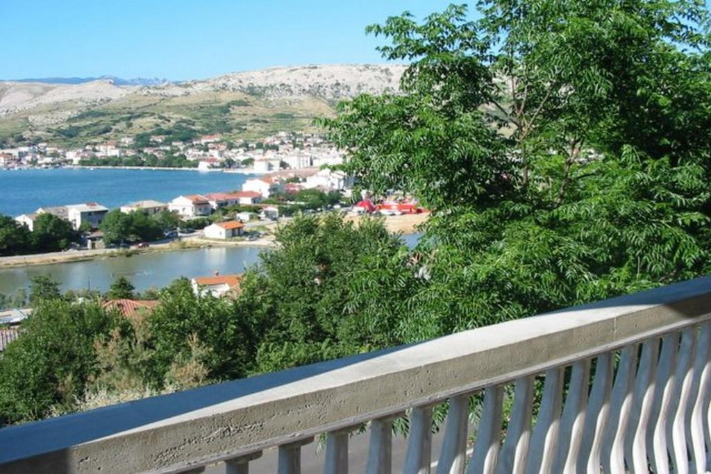 Apartments Andelina Pag Town Oda fotoğraf