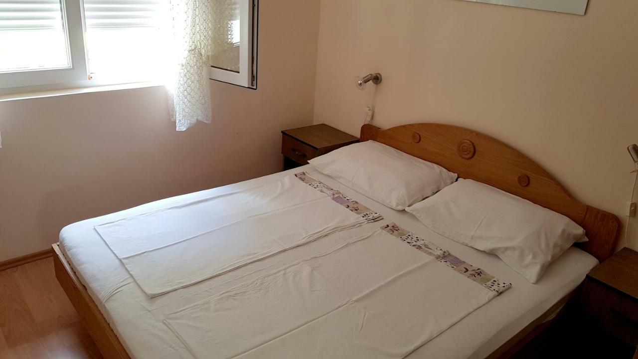 Apartments Andelina Pag Town Dış mekan fotoğraf